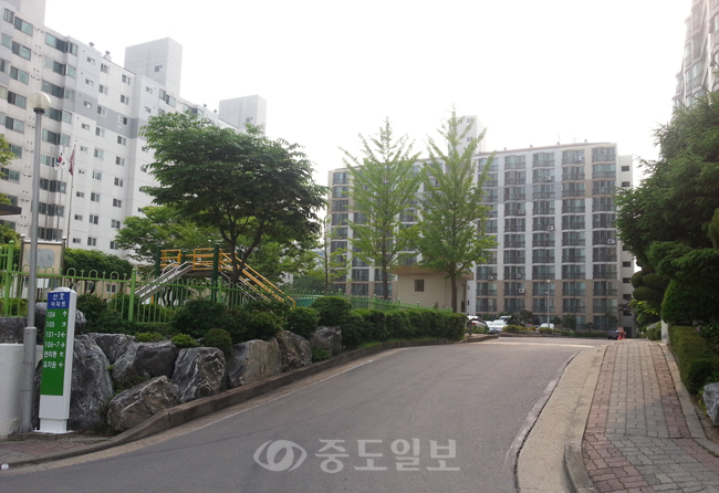 ▲ 산호아파트 전경.