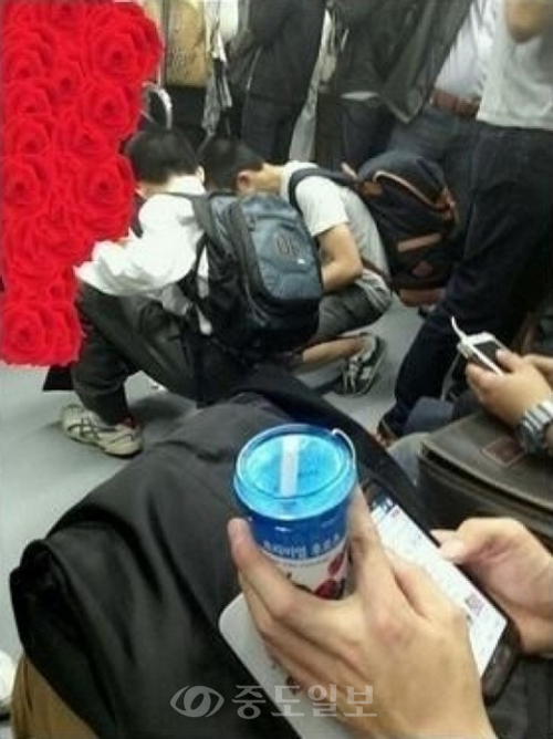 ▲ 사진=온라인 커뮤니티 ▲ 사진=온라인 커뮤니티