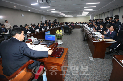 ▲국정감사 첫날인 14일 정부세종청사에서 국회 정무위원회의 국무조정실, 국무총리비서실에 대한 국정감사가 실시되고 있다. [연합뉴스 제공]