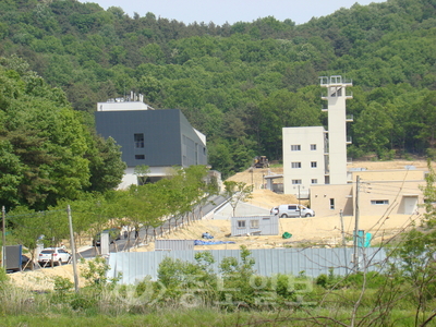 ▲ 경찰청이 부지 맞교환 방식으로 확보한 유성 세동 부지에 대전경찰청이 특공대 청사를 준공했다. 이 옆에 경찰견종합훈련센터(4만5000㎡)가 추가 조성된다.