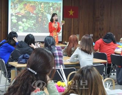 ▲ 맞춤형 취업역량강화 교육이 결혼이민자들에게 좋은 반응을 보이고 있다.