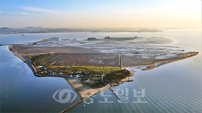 ▲ 유부도 전체 모습. 서천군청 제공 ▲ 유부도 전체 모습. 서천군청 제공