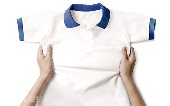 ▲ 옷에묻은 얼룩 지우기 /사진=게티이미지 뱅크 ▲ 옷에묻은 얼룩 지우기 /사진=게티이미지 뱅크