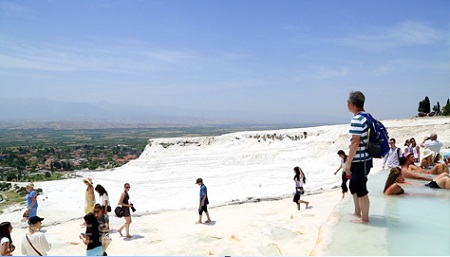 ▲ 세계 테마기행 예고화면