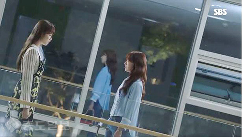 ▲ '닥터스' 이성경과 박신혜 ▲ '닥터스' 이성경과 박신혜