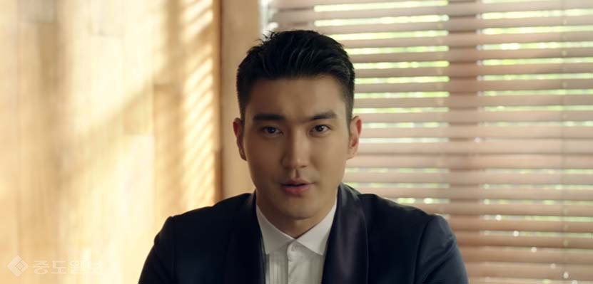 ▲ 유튜브 경찰청 폴인러브 영상 캡처