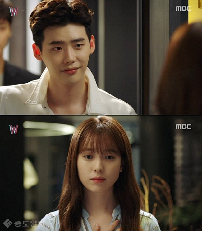 ▲ 수목드라마 ‘W’ 의 이종석과 한효주. /사진은 방송화면 캡처