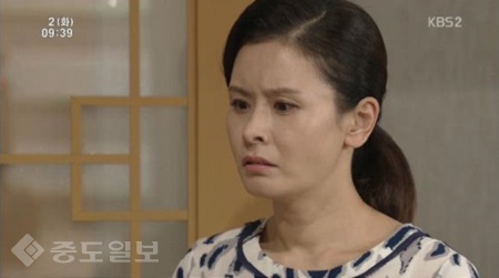 ▲ 드라마 '내 마음의 꽃비' 111화 방송 화면 ▲ 드라마 '내 마음의 꽃비' 111화 방송 화면