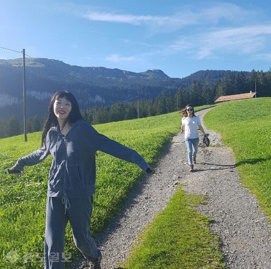 ▲ 설리 '노브라' 논란/사진은 인스타그램 캡처