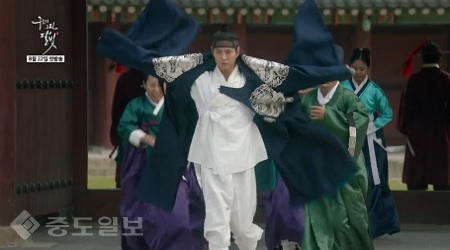 ▲ 드라마 구르마 그린 달빛 1부 예고 화면