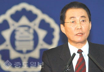 ▲ 고건 전 총리/사진=연합 DB ▲ 고건 전 총리/사진=연합 DB