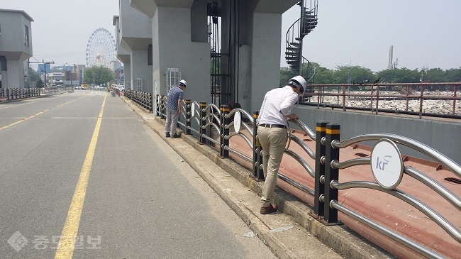 ▲ 한국농어촌공사 충남본부는 13일 농업기반시설 1589곳에 대한 안전점검을 벌였다. 