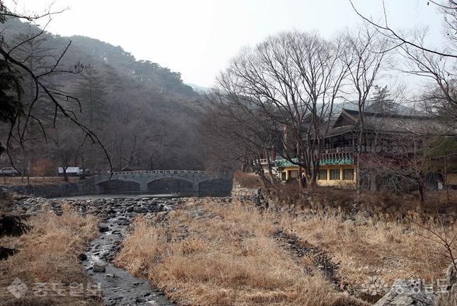 ▲ 태화산 자락에 위치한 마곡사/사진=충남넷