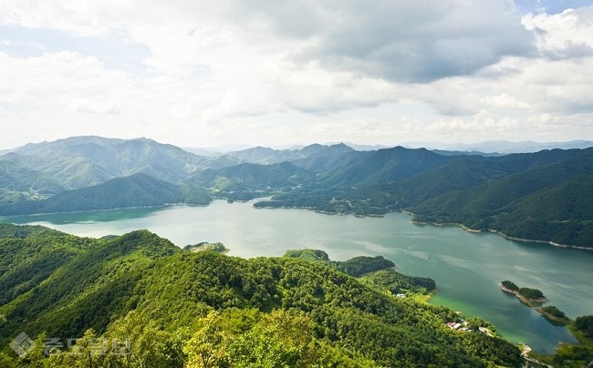 ▲비봉산 활공장/출처=다음 블로그 '청풍호로 떠나는 힐링여행'