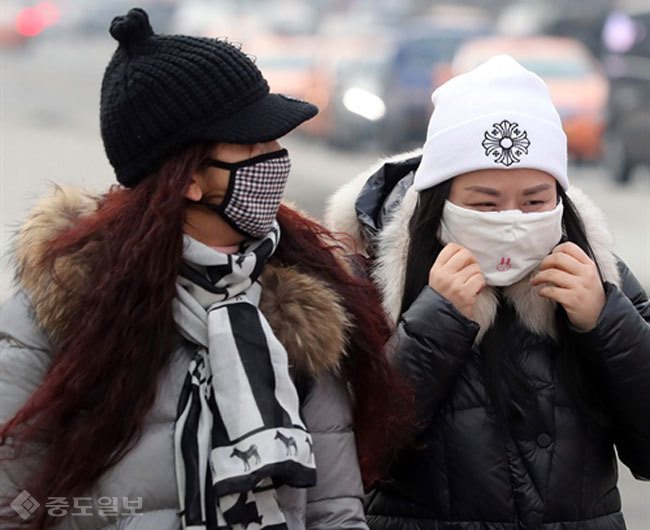 ▲ 11일은 전국이 오전에 영하권을 기록하면서 한파특보가 발효돼 강추위가 예상됩니다, /사진=연합db