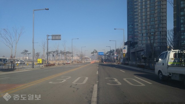 ▲ 세종 신도시 내 제한속도 30km 구간.