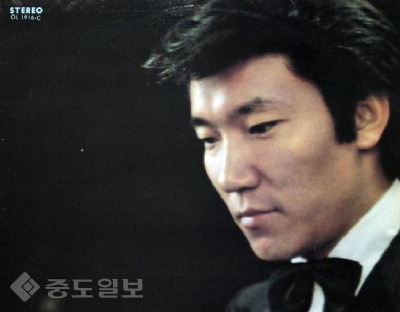 ▲ 가수 조경수 ▲ 가수 조경수