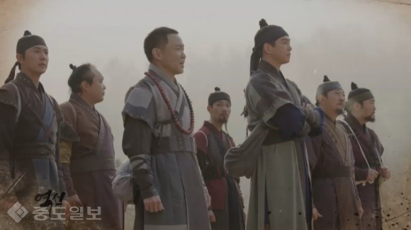 ▲ MBC 월화드라마 '역적:백성을 훔친 도적' 19회 예고편. ▲ MBC 월화드라마 '역적:백성을 훔친 도적' 19회 예고편.