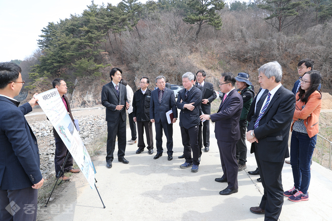 ▲ 충남 환경혁신 아카데미가 4일 태안 서부발전 본사에서 남궁영 충남행정부지사 등 관계들이 참여한 가운데 열렸다.