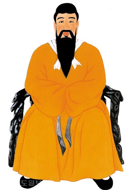 ▲ 1978 -정부표준 단군 왕검 영정(석창 홍숙호 그림) ▲ 1978 -정부표준 단군 왕검 영정(석창 홍숙호 그림)