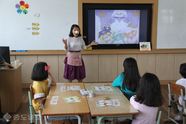 ▲ 학나래 인문학 북페스티벌-(돼지김밥 보드게임 코너)