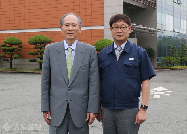 ▲ 경남대학교 박재규 총장은 5일 ㈜KTE를 방문해 취업 및 현장실습, 산학협력 증진 방안 등에 대해 협의했다.<사진=경남대>