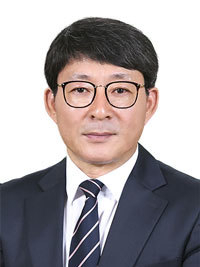 ▲ 권희동 대전동산고등학교 교감