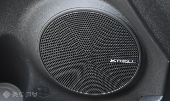 ▲ KRELL 프리미엄 사운드 시스템 ▲ KRELL 프리미엄 사운드 시스템