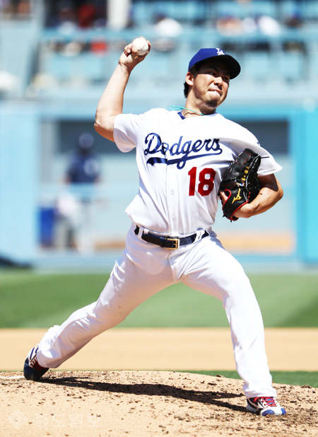 ▲ 14일 샌디에이고전에서 역투하는 마에다 켄타 /연합뉴스 제공 ▲ 14일 샌디에이고전에서 역투하는 마에다 켄타 /연합뉴스 제공