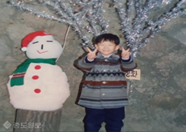 ▲ <사진출처: 준호 인스타그램> ▲ <사진출처: 준호 인스타그램>