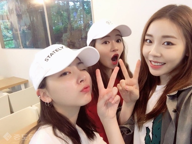 ▲ (사진=레이디스 코드 공식 인스타그램)