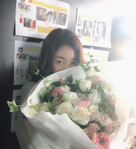 Cap 2017-10-27 23-51-51-069