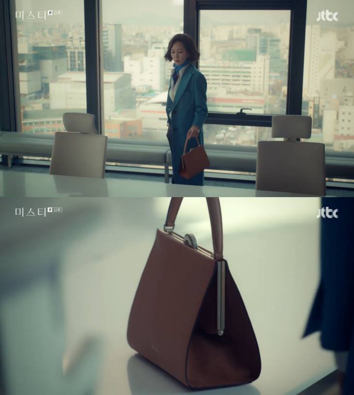 ‘미스티 김남주’ 럭셔리 오피스룩의 포인트 가방은 어디꺼 (1)-vert