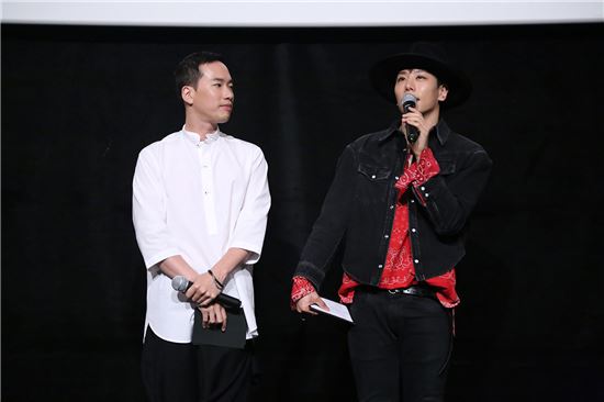 2017102714465824298_1