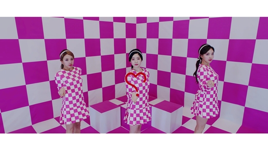 나연_다현_채영_MV 티저 캡처 (2)