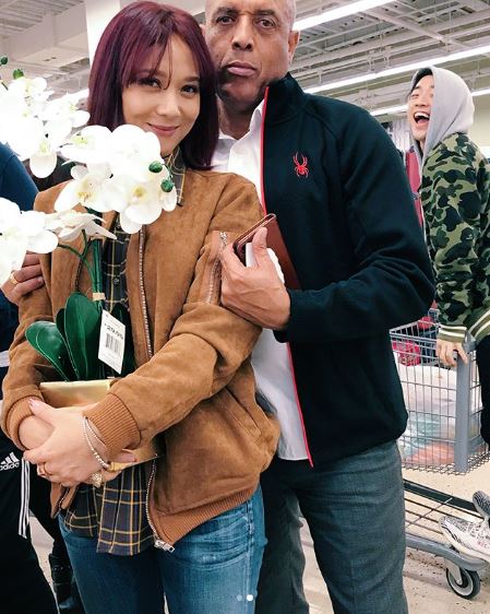 윤미래 아버지2