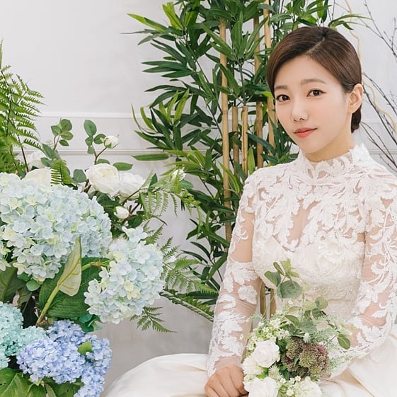 이채영 웨딩드레스