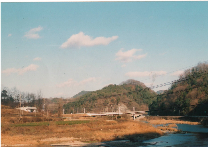 서산성전경