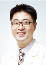 대전우리병원 척추관절 비수술센터 진료원장 홍진성