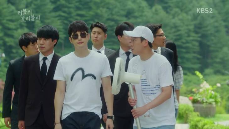 [보도자료] 러블리 호러블리 박시후, 톱스타의 눈 부신 ‘명품 비주얼’ 눈길 (2)