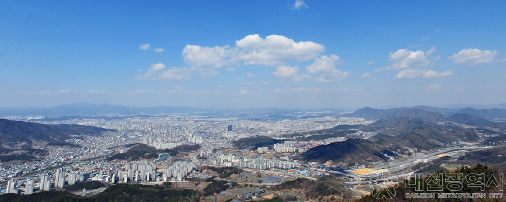 대전시 식장산 전경