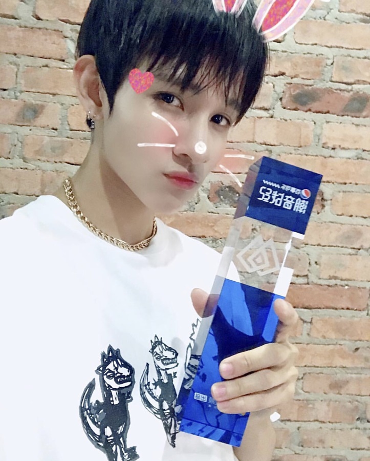 (0914) 사무엘 트로피 인증샷