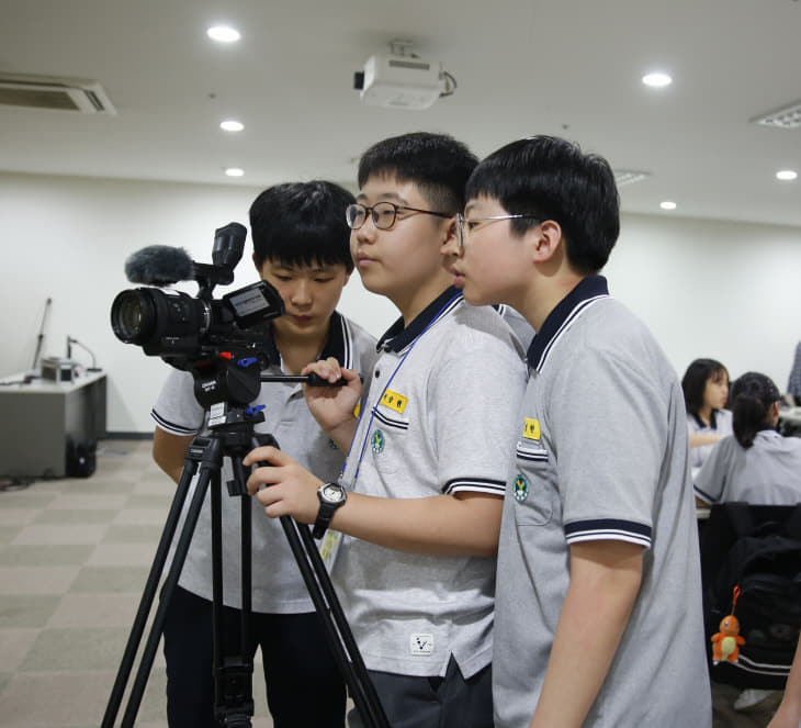 주제선택활동-학교 뉴스 제작