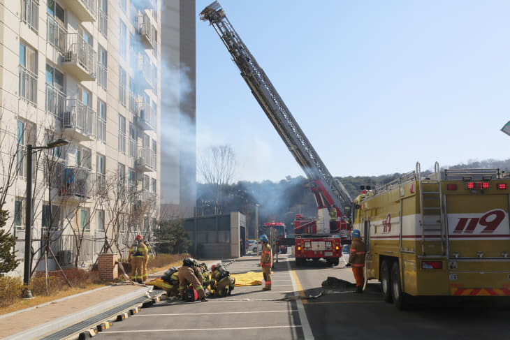 현장대응 훈련(고층건축물)관련사진
