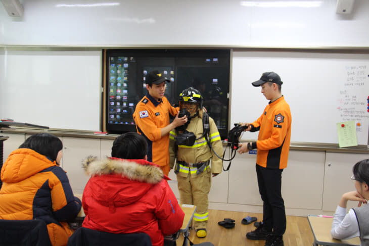서천소방서, 미래소방관 체험교실 운영