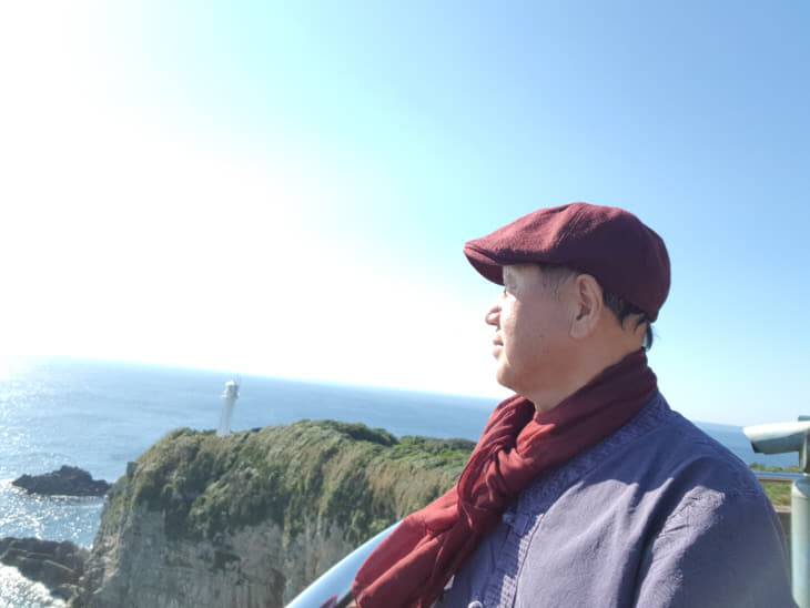 태평양을 바라보며