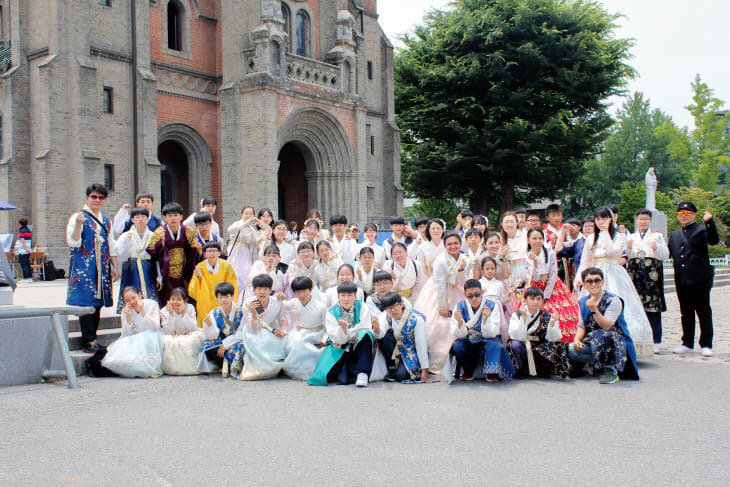 경천중학교와 필리핀국제 교류 학생들