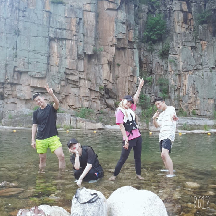 보도2)그룹 카드1(사인암)