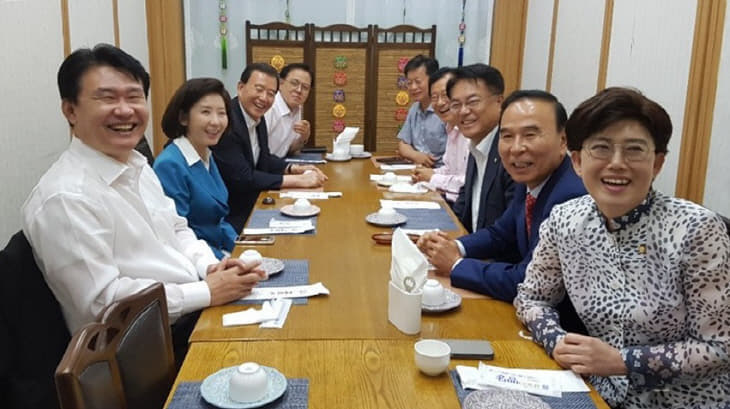 한국당 충청권 모임