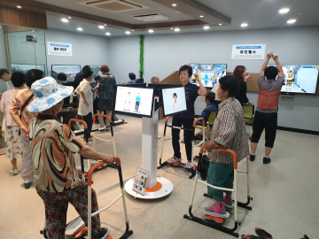 아산시 스마트인지건강센터, 어르신 건강 지킴이 호평